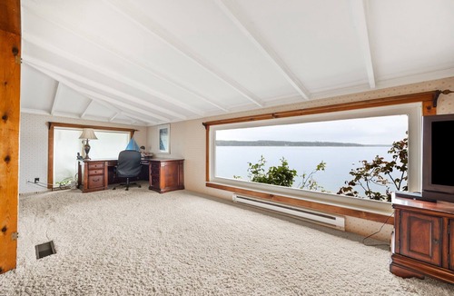 Tillicum House | Amazing Oceanfront Getaway! Recently Activated on VRBO