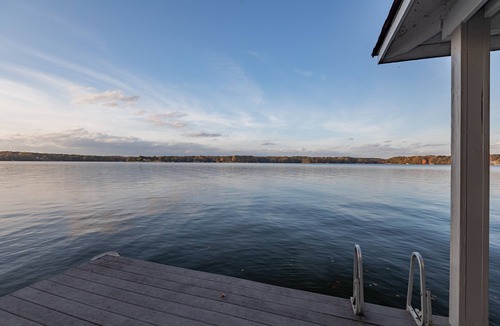 Olde Ferry Estates House | AMAZING PANORAMIC LAKE GASTON VIEWS IN THIS EXECUTIVE 6 BEDROOM HOME