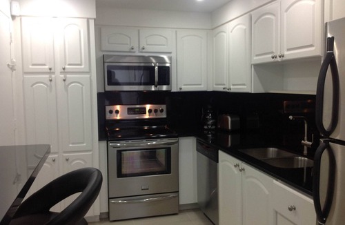 Hollywood South Central Beach Condo | Amazing Penthouse with Direct Access to Beach