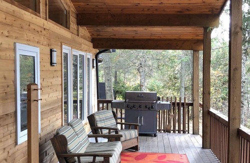 Falcon Lake Cabin | Amazing Private Lakefront Cabin on Lake of the Woods Boat Access