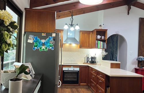 Eagle Heights Cabin | Amazing Rainforest Cottage