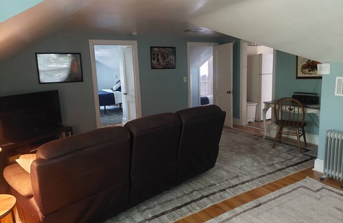 Augusta Apartment | Amazing Second Floor Apartment