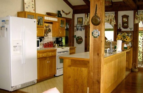 Newport House | Amazing Serene Mountain Retreat: VATech, VCOM, Blacksburg, Blue Ridge