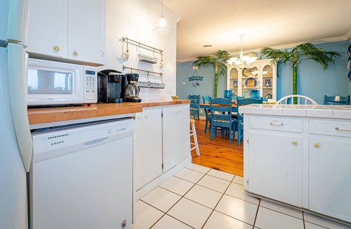 Emerald Isle Cottage | Amazing Sound Front Cottage with Private Pier and In-Ground Pool!