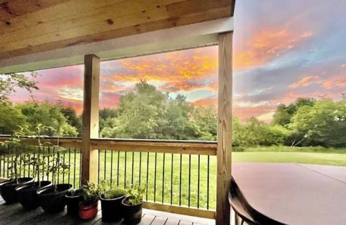 Naples House | Amazing Stargazing Fingerlakes Retreat