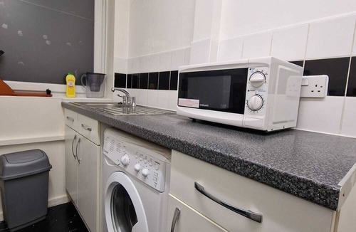 Tottenham Hale Apartment | Amazing studio flat E2 6NH
