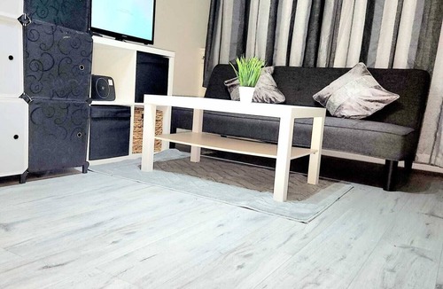 Tottenham Hale Apartment | Amazing studio flat E2 6NH