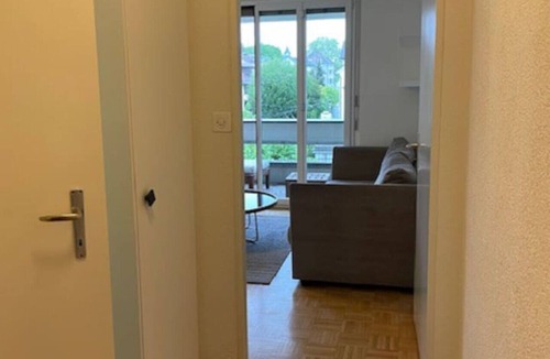 Hochschulen Apartment | Amazing studio in the city centre (Art 12)