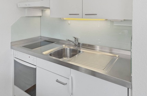 Hochschulen Apartment | Amazing studio in the city centre (Art 17)