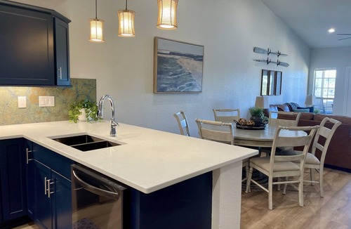 Highland Lake Estates Condo | Amazing top floor view in a newly renovated Lake Travis Condo on Private Island