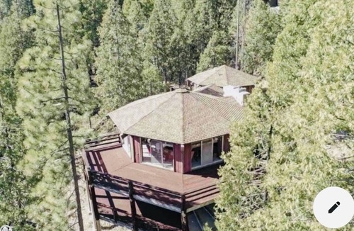 Cold Springs Cabin | Amazing tree house with magical view!