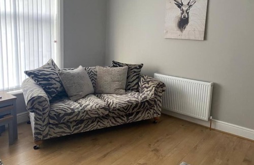 Churchtown Apartment | Amazing Two Bedroom Apartment - SR