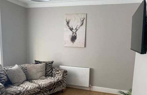 Churchtown Apartment | Amazing Two Bedroom Apartment - SR