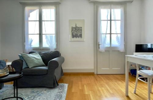 Oberhofen am Thunersee Apartment | Amazing View with Balcony and free Parking