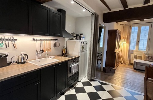 Vannes Apartment | amazing view next to the cathedral in the historic heart of the city
