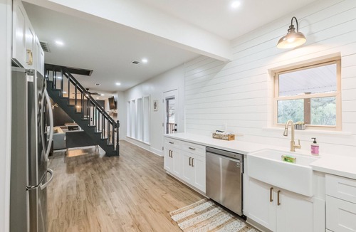 Sublime Other | *Amazing Views* 9 Acres*Outdoor Games*Wineries & Waterpark*