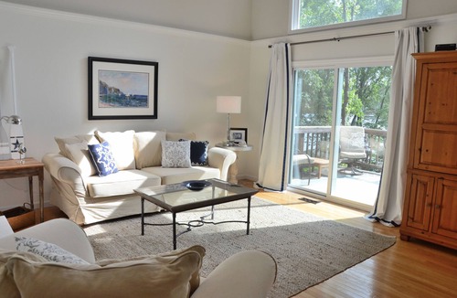 Bracey House | Amazing Views at Dragonfly! HOT TUB! Kayaks, BOUNCER w Slide, SUP's, Fire Pit!