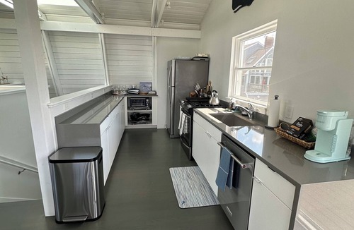 Duxbury House | Amazing Views Duxbury Bay