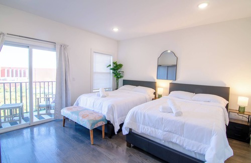 Communipaw Apartment | Amazing views of NYC Near NYC