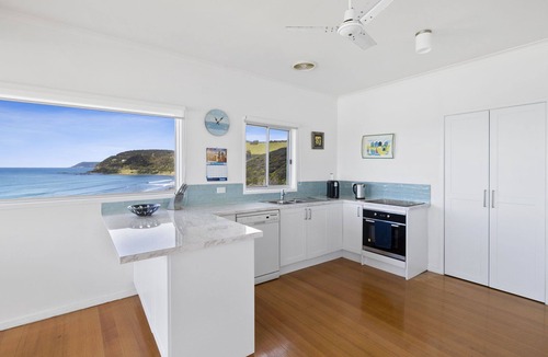 Eastern View House | Amazing Views! Summar