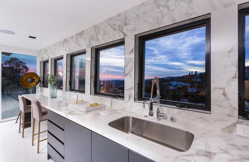 Hollywood Hills West Villa | AMAZING VILLA ON SUNSET PLAZA