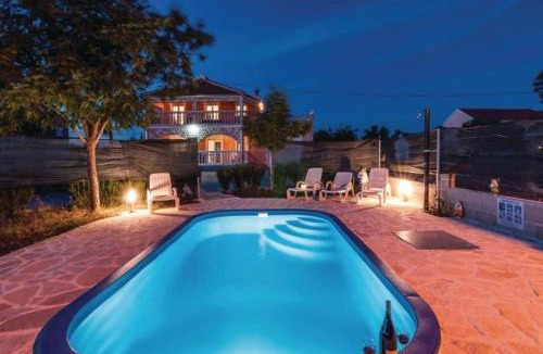 Stankovci Villa | Amazing Villa with Outdoor Swimming Pool