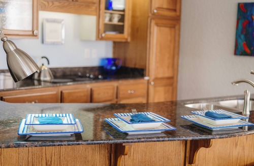 Bella Vista House | Amazing Waterfront Family Home+Game Room+2 Kitchens+Firepit+Kayaks+Boat Dock