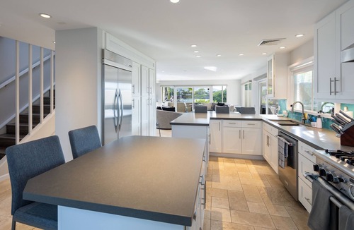 Portlock House | Amazing Waterfront Living