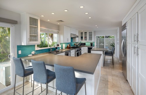 Portlock House | Amazing Waterfront Living