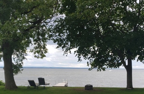 Blossvale House | Amazing Waterfront Vacation Home