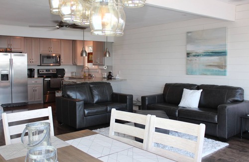 Granbury Ski Chalet | Amazing Waterfront Views at Our Happy Place