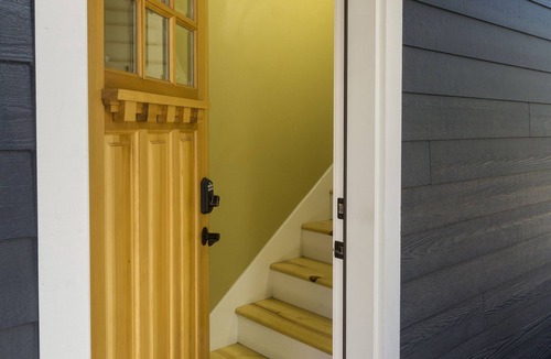 River West Apartment | Amazing West Side - Walk Everywhere - Dog Friendly