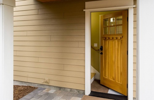 River West Apartment | Amazing West Side - Walk Everywhere - Dog-Friendly