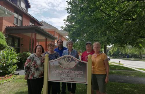 Stratford Bed & Breakfast | Ambassador B&B Guest Home