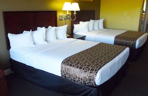 Northeast Virginia Beach Hotel | Ambassadors Inn & Suites