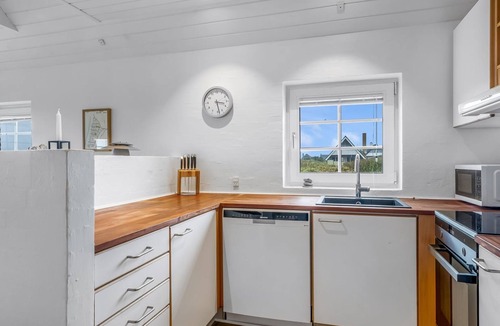 Vrist Strand House | "Amber" - 300m from the sea by Interhome