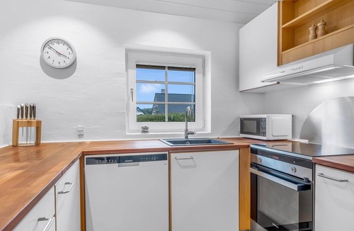 Vrist Strand House | "Amber" - 300m from the sea by Interhome