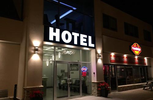 Grand Bend Hotel | Amber Hotel
