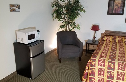 Bliss Hotel | Amber Inn Motel