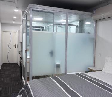 Panmure Apartment | Amber Lake C