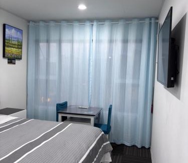 Panmure Apartment | Amber Lake C