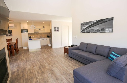 Bright Villa | Amber Mist Villa One : Bright