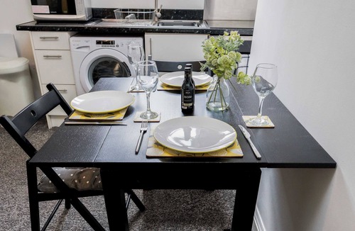 Moseley Apartment | Amber Suite Moseley Birmingham STAE-Homes