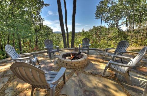 Talking Rock House | Amber Sunsets