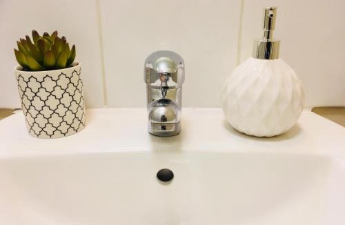 Epsom Apartment | AmberBlue@Epsom