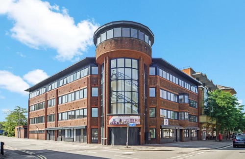 Woking Apartment | AmberBlue@Woking