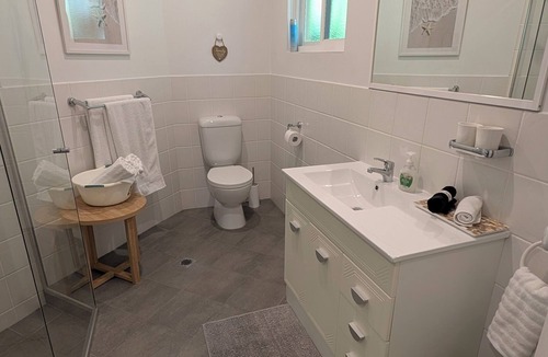 Killcare Heights Bed & Breakfast | Amberlyn Escapes Killcare