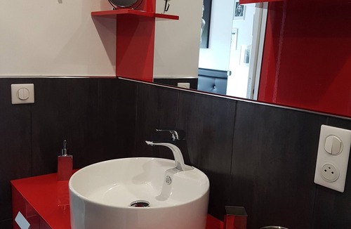 Chatel-Guyon Apartment | Ambiance Cinéma sur les Hauteurs de Chatel-guyon