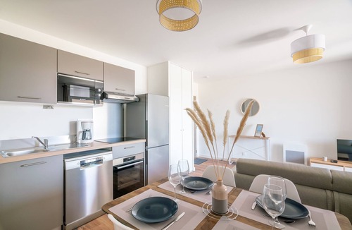 Courseulles-sur-Mer Apartment | Ambiance Mer - Avec terrasse