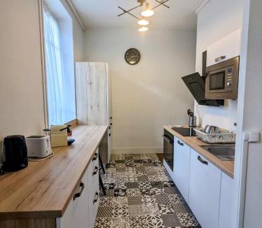 Roanne Apartment | Ambiance moderne